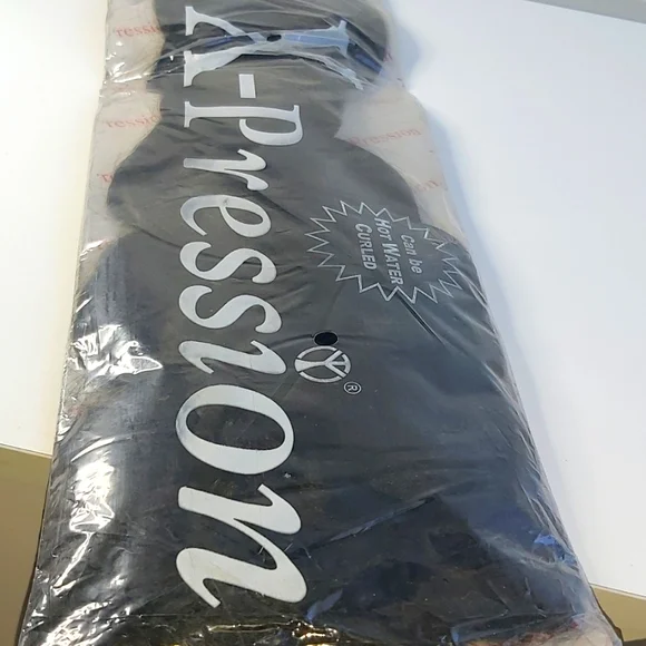 X-pression Collection Ultra Braid - Picture 2 of 5